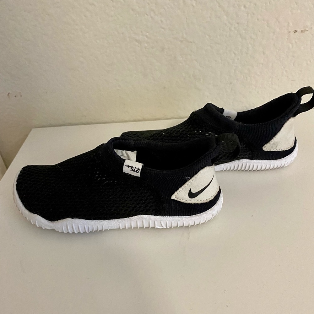 Nike Aqua Sock 360- Toddler 8C